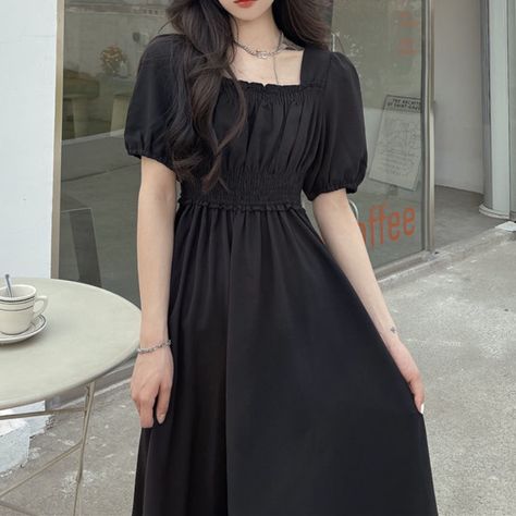 Vintage Midi Dress, Midi Dress Elegant, Casual Sundress, Vintage Midi Dresses, Elegant Midi Dresses, Elegant Dresses For Women, Puff Sleeve Dresses, Outfits Winter, Puffed Sleeves Dress