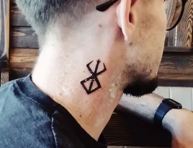 Neck placement inspiration, either this or Bloodborne Hunter's Mark Hunters Mark Tattoo, Berserk Puck Tattoo, Bloodborne Hunters Mark, Curse Mark Tattoo Berserk, Brand Of Sacrifice Tattoo, Bloodborne Hunter Tattoo, Bloodborne Tattoo, Berserk Brand Tattoo, Hunter's Mark