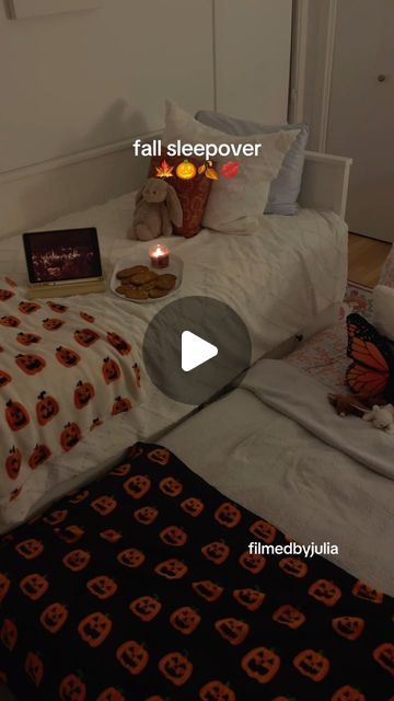 julia 🍂 on Instagram: "fall sleepover!! 🎃🍂🍁
-
-
-
-
-
-
-
-
-
-
-
#preppy #aesthetic #cute #fall #fyp #autumn #sleepover #gilmoregirls #fallvlog" Autumn Sleepover, Sleepover Preppy, Fall Sleepover, Halloween Aesthetic, September 7, Aesthetic Cute, Preppy Aesthetic, Gilmore Girls, Halloween