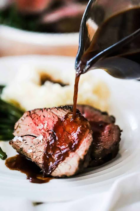 Brisket Au Jus Recipe, Sauce For Beef Tenderloin, Crockpot Beef Brisket, Tenderloin With Red Wine Sauce, Best Beef Tenderloin Recipe, Roast With Red Wine, Beef Tenderloin Steaks, Crab Beignets, Sauce For Beef