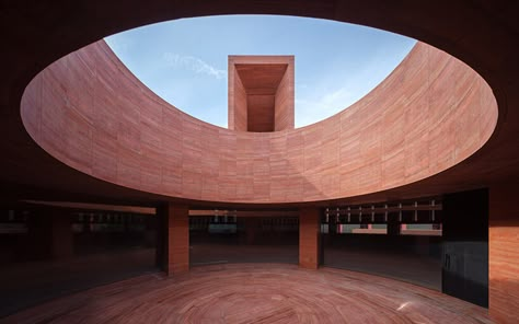 neri&hu crafts qujiang museum as a luminous beacon in china Glowing Lantern, Neri Hu, Glass Curtain Wall, Glass Curtain, Stone Columns, Public Restroom, Urban Fabric, Light Well, Design Practice