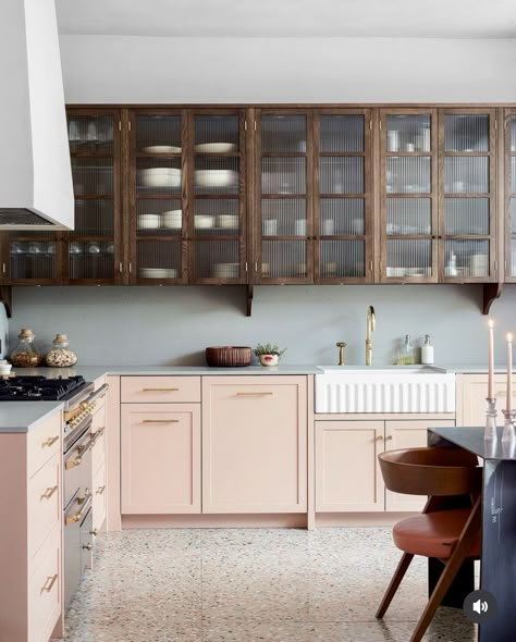 Pink Kitchen Cabinets, Two Tone Kitchen, L Shaped Kitchen, Terrazzo Flooring, Modern Kitchen Cabinets, Pink Kitchen, Bespoke Kitchens, Kitchen Cabinetry, Kitchen Diner