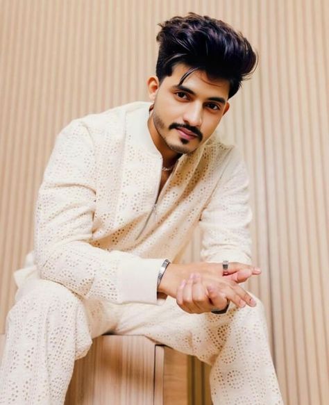 Riyaz Aly Cute Pics, Zain Imam Instagram, Love Profile Picture, Riyaz Aly, Attitude Stylish Boys Pic, Drawing Couple Poses, Baby Photo Editing, Cute Bunny Cartoon, Photos For Profile Picture