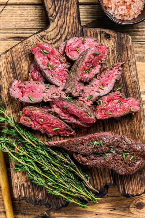 Bobby Flay Hanger Steak Churrasco Recipe, Bobby Flay Steak, Best Cut Of Steak, Flap Steak, Bobby Flay Recipes, Cuts Of Beef, Hanger Steak, Steak Marinade, Corn Beef And Cabbage