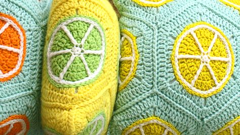 Citrus Cushions - Crochet Hexagons Citrus Crochet, Crochet Citrus, Indie Crochet, Crochet Hexagons, Crochet Best, Design Crochet, Paper Umbrellas, Crochet Hexagon, Crochet Blog