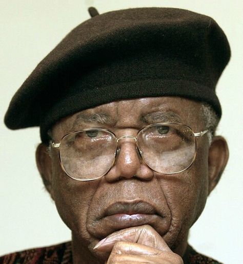 Chinua Achebe Chinua Achebe, Inspirational People, Creative Process, Black Men, Black, Art