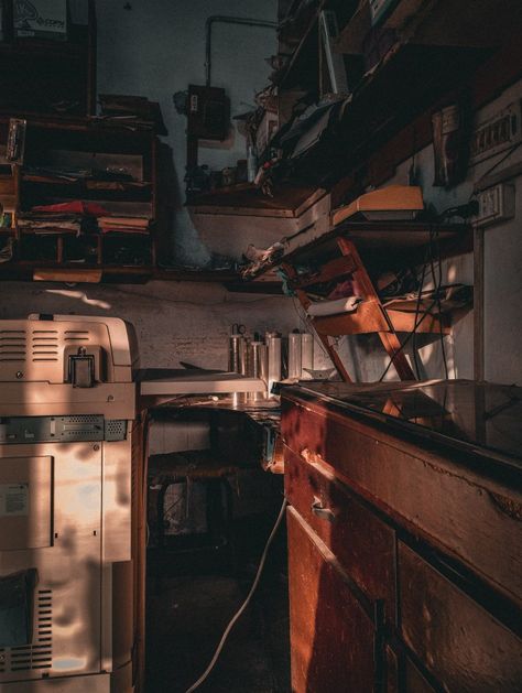 a pic of old wooden doors and cupboards giving an old school vibe. 80s British Aesthetic, Old High School Aesthetic, 80s Suburban Aesthetic, Old Vhs Aesthetic, Retro School Aesthetic, 80s Town Aesthetic, 80s Detective Aesthetic, Early 80s Aesthetic, 80s School Aesthetic