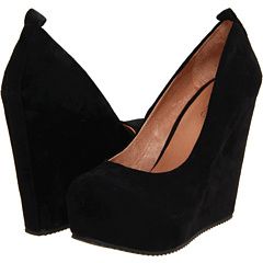 Love these wedges. Dressy Wedges, Graduation Shoes, Heel Wedges, Platform Wedges Shoes, Heart Shoes, Black Wedge, Shoes Heels Wedges, Wedge Pumps, Suede Wedges