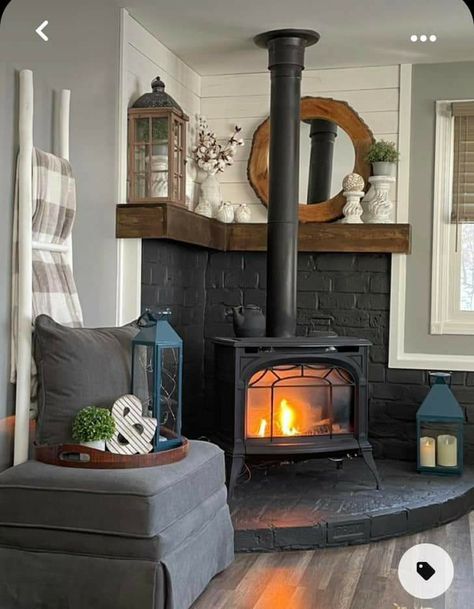 Wood Stove Corner Hearth, Barndo Fireplace, Stove Inspiration, Wood Stove Decor, Free Standing Wood Stove, Wood Burning Stove Corner, Corner Wood Stove, Wood Stove Surround, Stove Hearth