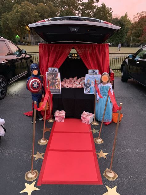 Jeep Trunk Or Treats, Best Trunk Or Treat Ideas, Treat Ideas For Halloween, Amazon Curtains, Halloween Car Decorations, Trunker Treat Ideas, Popcorn Theme, Movie Candy, Movie Theater Decor