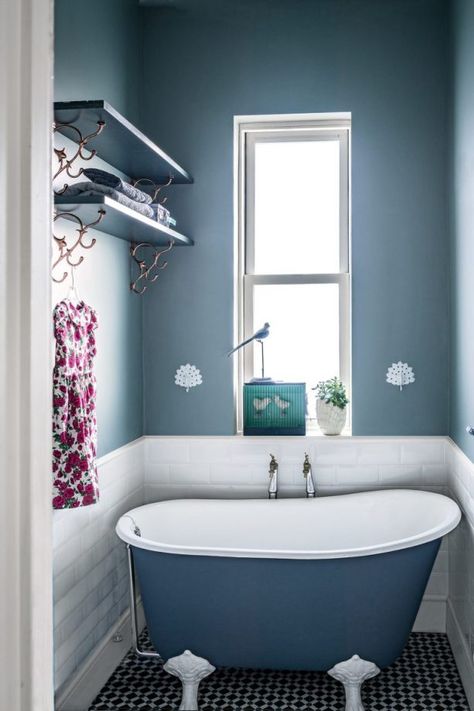 Compact Shower Room, Chateau Bedroom, Bathtub Inspiration, Large White Tiles, Victorian Bathrooms, Victorian Bath, Tuesday Inspiration, Chic Bathroom, St Giles