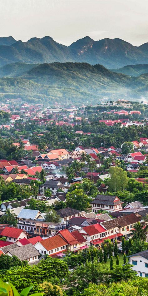 View of Luang Prabang, Laos from Mount Phousi. Why you need to discover Laos!! Laos is one of the most beautiful and untouched country in the world. Click through to read more about this incredible country! Laos Country, Jamaican Beaches, Travel Thoughts, Luang Prabang Laos, Luang Prabang, Planning A Trip, Travel Stories, Countries Of The World, Travel Pictures