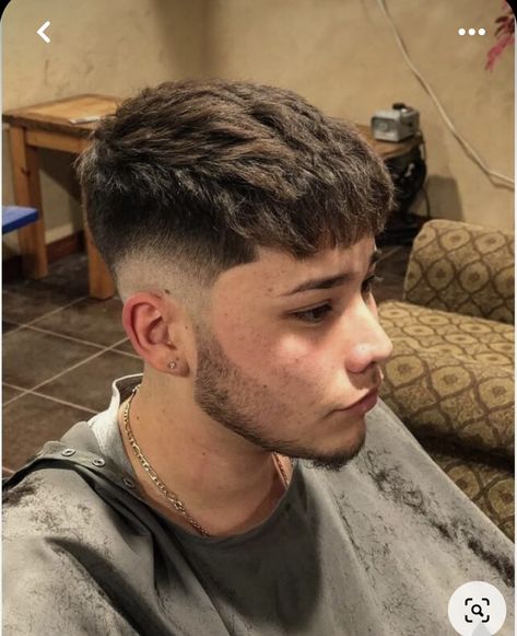 Low Fade Haircut Mens, Low Fade Haircut Men's, Young Mens Hairstyles, Haircut Mens, Haircuts 2020, Fade Hairstyle, Mid Fade Haircut, Men Fade Haircut Short, Short Fade Haircut