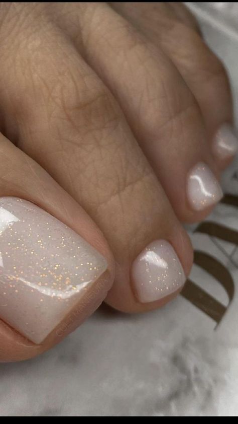 Bridal Toe Nails, Feet Nail Art, Wedding Toe Nails, Glitter Pedicure, Glitter Toe Nails, Feet Nail Design, Gel Toe Nails, Toe Nail Color, Acrylic Toe Nails