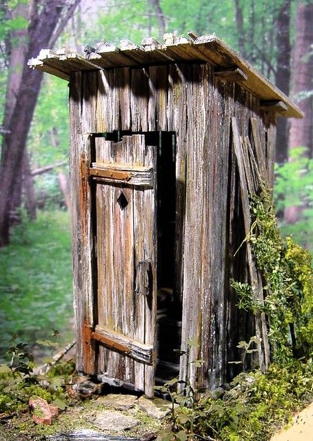 Outhouses Pictures, Out Houses, Barn Pictures, Country Barns, Old Abandoned Houses, Barn Painting, Barn Art, Old Farm Houses, Farm Houses