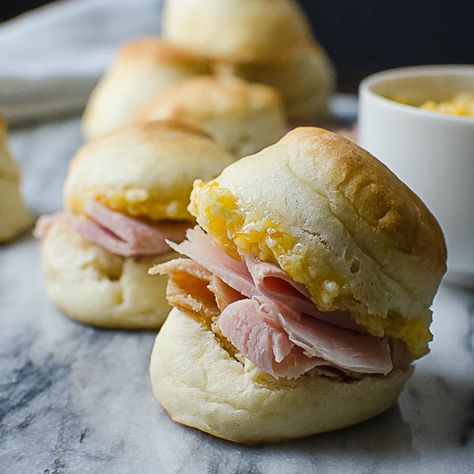 Light as a feather buttermilk biscuits with salty country ham and a luscious apricot butter!   Enough for a crowd! Easter Potluck Recipes, Country Ham Biscuits, Easter Picnic Ideas, Yeast Biscuits, Easter Potluck, Apricot Butter, Ham Biscuits, Easter Picnic, Finger Food Desserts