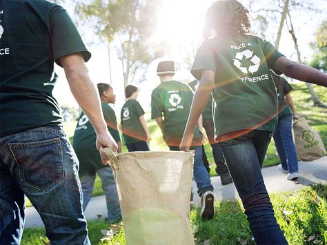 Volunteering while at university could put you ahead of the game after graduation Dog Mess, Get Lean, Volunteer Work, Career Planning, Going Green, Charter School, School Inspiration, Best Places To Live, Local History