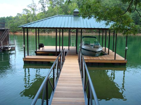 Lake House Dock, Pretty Lake, Floating Boat Docks, Floating Boat, Pretty View, Lake Dock, Lakefront Living, Lakefront Property, Floating Dock