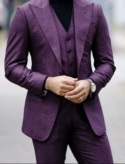 Men’s Purple Suit, Wedding Suits Men Purple, Plum Suit Men, Black And Purple Suits For Men, Purple Suit Men Wedding, Purple Suits For Men Wedding Ideas, Dark Purple Suits For Men, Purple Suit Men, Black And Purple Suit