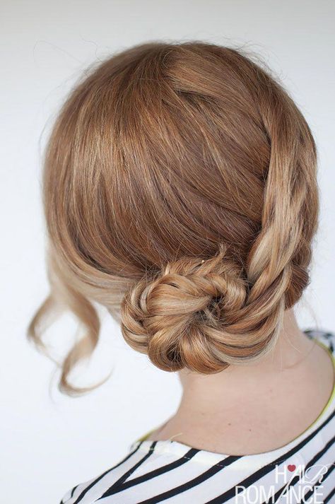 Seashell braid tutorial – Dutch fishtail braid tutorial #weddingbraids Dutch Fishtail Braid Tutorial, Seashell Braid, Fishtail Braid Tutorial, Dutch Fishtail, Updo With Headband, Dutch Fishtail Braid, Beyonce Blonde, Fancy Braids, Hair Romance