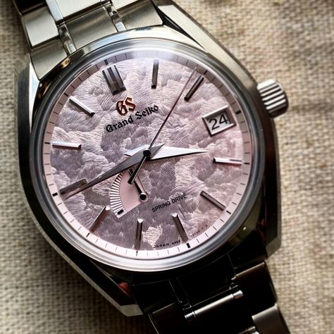 Grand Seiko’s 7 Best Dials Ever | Feldmar Grand Seiko Shunbun, Grand Seiko Cherry Blossom, Grand Seiko Spring Drive, Lux Watches, Japanese Cherry Blossoms, Stylish Watches Men, Spring Drive, Love Japanese, Fancy Watches