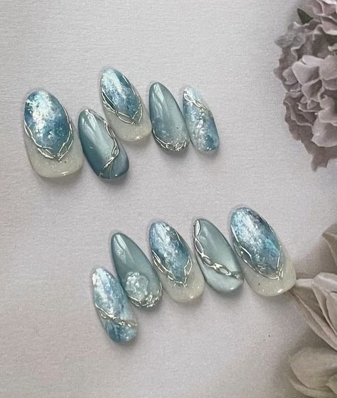 Snow Inspired Nails, Blue Japanese Nails, Seaglass Nails, Blue Water Nails, Seventeen Nails, Indian Nails, Asian Nails, Spring Nail Designs, Beauty Nails Design