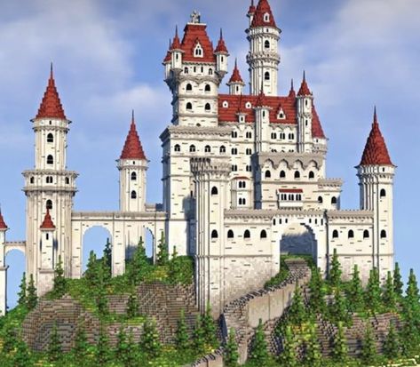 White Gradient Minecraft, Minecraft Castle Gradient, Minecraft Snowy Mountain Castle, Big Castle Minecraft, Minecraft Castle On Mountain, White Castle Minecraft, White Minecraft House, Red Minecraft House, Minecraft Castle Blueprints Layout Floor Plans