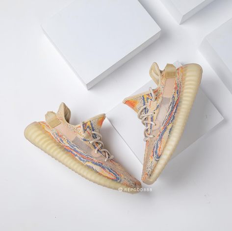 Knowing Kicks | Yeezy Boost 350 V2 "MX Oat" Style Code: GW3773 Release Date: Oct 2021 📷by @repgod888 | Instagram Yeezy Boost 350 V2, 350 V2, Yeezy Boost 350, Yeezy Boost, Fall 2024, Release Date, Coding, Instagram