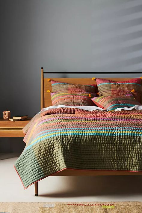 Bedrooms Paint Ideas, Paint Ideas Bedroom, Bedroom Styling Ideas, Eclectic Bedding, Boho Quilt Bedding, Quilts Bedding, Anthropologie Bedding, Bedroom Styling, Colorful Bedding