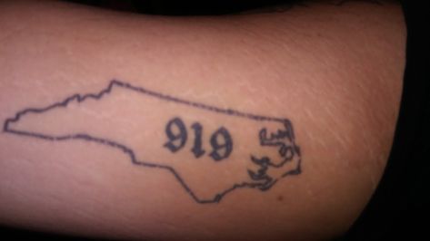 919 North Carolina tattoo and check url for story on tattoo North Carolina Tattoo Ideas, Carolina Tattoo, North Carolina Tattoo, Tattoo License, Tattoo Ideas Men, Log Image, Nc Tattoo, Running Tattoo, Gay Tattoo