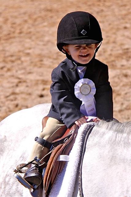 Supplies for equestrian kids Horse Crazy, Equestrian Life, Horse Life, Horse Photos, Pretty Horses, Horse Pictures, Horse Love, Limassol, White Horse