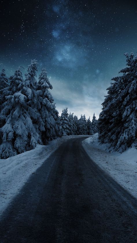 Night Iphone Wallpaper, Snow Scenery, Flowers Black Background, Iphone Wallpaper Hd, Forest Moon, Girl Iphone Wallpaper, Nature Iphone Wallpaper, Rp Ideas, Iphone Wallpaper Sky