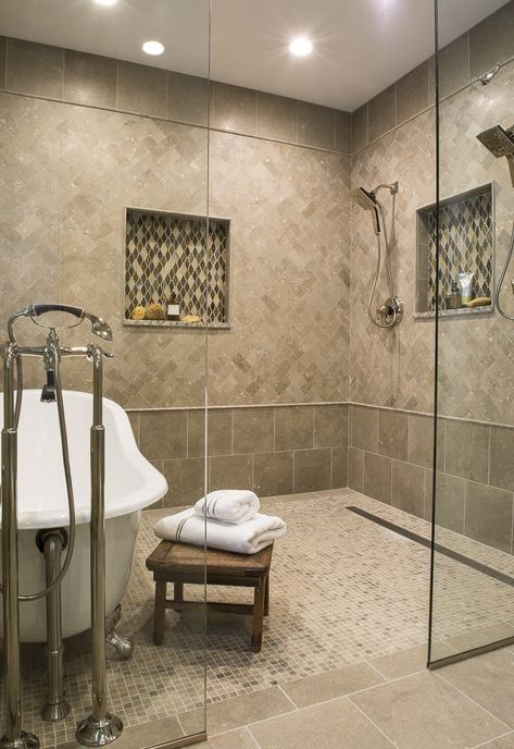 Double Head Shower Ideas, Large Shower Room, Double Shower Head Master Baths, Double Shower Head, Claw Foot Bathtub, Double Shower Heads, Double Shower, Backyard Remodel, Large Shower