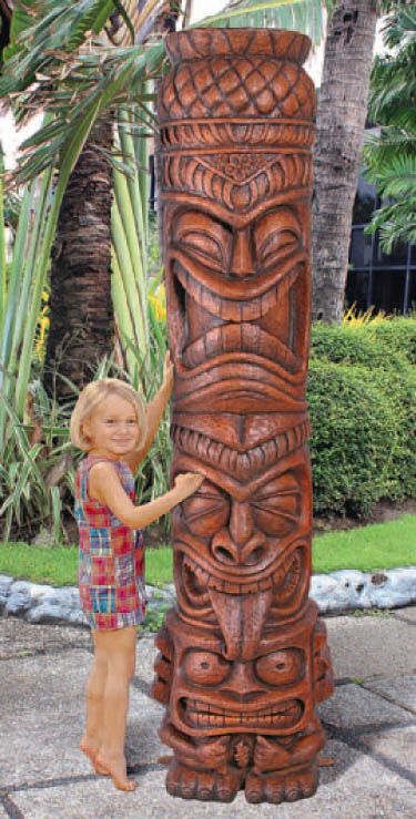 Design Toscano's Giant Tiki Totem Statue                                                                                                                                                                                 More Tiki Poles Totems, Tiki Design, Hawaiian Totem Poles, Tiki Wood Carving Patterns, Tiki Pole, Totem Tiki, Tiki Wood Carving, Tiki Gods Hawaiian, Tiki Hawaii