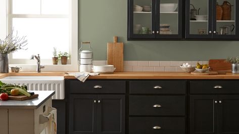 GARDEN ESSENTIAL is one of 150 colors from Magnolia Home Paint. Find the shade that brings imagination to your life. Magnolia Home Paint, Magnolia Paint Colors, Best Kitchen Cabinet Paint, Joanna Gaines Paint, Magnolia Homes Paint, Magnolia Green, Magnolia Paint, Home Paint, Painted Kitchen Cabinets Colors