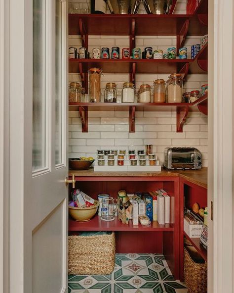 Studio Duggan, Organized Spaces, Pantry Inspiration, Pantry Cupboard, Eclectic Interior Design, Pantry Ideas, Pantry Design, Walk In Pantry, Kitchen Pantry