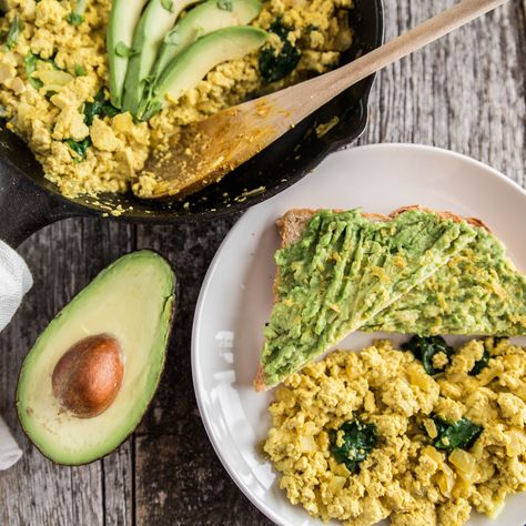 "Cheesy" Tofu and Spinach Scramble Tofu And Spinach, Tofu Scramble Vegan, Scrambled Eggs With Spinach, Kala Namak, Healthy Toast, Nutritional Yeast Recipes, Vegan Egg, Tofu Scramble, Black Salt