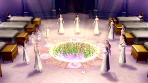 Barbie in the 12 Dancing Princesses Photo: Secret portal Barbie 12 Dancing Princesses, Barbie Swan Lake, Twelve Dancing Princesses, 12 Dancing Princesses, Princess Photo, Barbie Princess, Barbie Dream, Princess Aesthetic, Barbie Movies