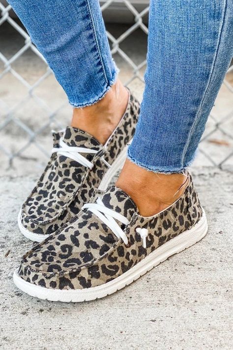 7949e456002b28988d38185bd30e77fddesc38127914ri Closed Toe Heels, Casual Slip On Shoes, Canvas Flats, Leopard Print Flats, Leopard Print Shoes, Lace Up Flats, Print Shoes, Casual Loafers, Casual Flats