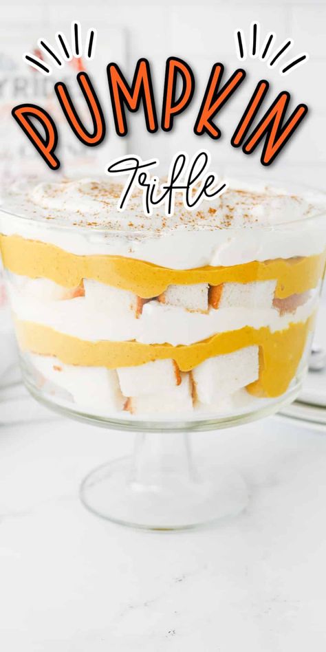 Layered bliss! This Pumpkin Cheesecake Trifle is a fall dessert dream come true. Creamy cheesecake, spiced pumpkin, and fluffy whipped topping come together for an irresistible treat. Perfect for holiday gatherings or a cozy night in. Pumpkin Triffle, Pumpkin Bread Trifle, Pumpkin Spice Trifle, Pumpkin Cheesecake Trifle, Pound Cake Trifle, Dessert For A Crowd, Pumpkin Trifle, Cake Trifle, Trifle Recipes