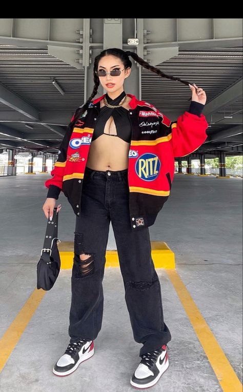 Nascar Outfit For Women, Nascar Jacket Outfit, Racer Jacket Outfit Women, Motorsport Aesthetic, Nascar Outfit, Vintage Jacket Outfit, Nascar Jacket, Jacket Outfit Women, Racing Jackets