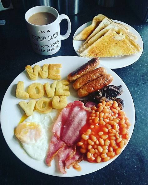 Father's day breakfast.  Fry up Father’s Day Breakfast Tray, Father’s Day Breakfast, Tēvu Diena, Father's Day Breakfast Ideas, Fathers Day Breakfast, Fathers Day Dinner Ideas, Birthday Breakfast Party, Fathers Day Brunch, Spoon Fork Bacon