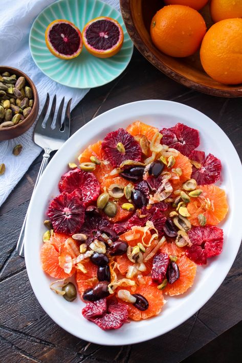 Pretty Salads, French Thanksgiving, Orange Fruit Salad, Blood Orange Salad, Purple Foods, Blood Orange Recipes, Fennel And Orange Salad, Olive Salad, Radish Salad