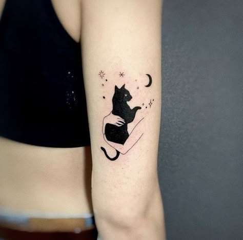 Cat Lover Tattoo, Black Cat Tattoo, Black Cat Tattoos, Cat Tattoo Designs, Tatuaje A Color, Cat Tattoos, Dainty Tattoos, Subtle Tattoos, Up Tattoos