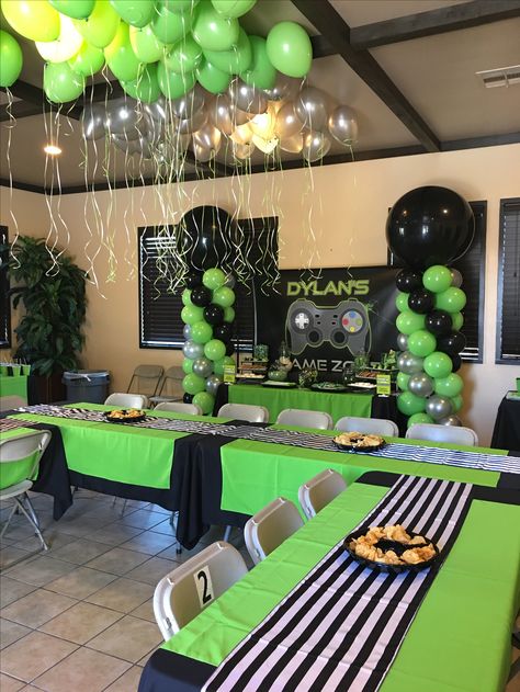 Video game party Video Game Bday Party Ideas, Gaming Truck Birthday Party, Game Truck Birthday Party Ideas, Xbox Birthday Party Ideas, Video Gamer Birthday Party Ideas, Gamers Birthday Party Ideas, Video Games Party Ideas, Video Game Truck Birthday Party, Gamer Bday Party Ideas