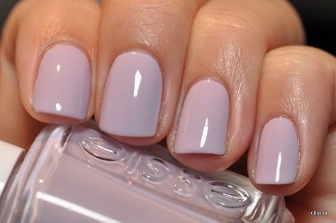 Spaz & Squee: Reswatch: Essie Marshmallow and St Lucia Lilac Essie Marshmallow, Essie Collection, Lilac Nails, Nagellack Trends, Fancy Hands, Pale Lilac, Nail Candy, Nail Colours, Essie Nail Polish