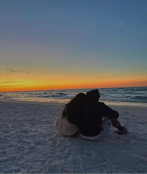 Pool Poses, Couple Moments, Beach Date, Cotton Candy Sky, Couples Vacation, Sweet Kisses, My Kind Of Love, The Love Club, Love Travel