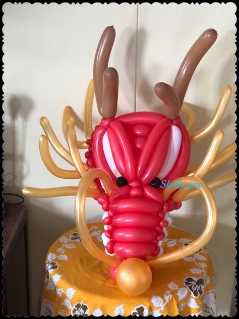 Balloon Dragon Diy, Balloon Dragon, Baloon Art, Balloon Arch Decorations, Chinese New Year Dragon, Dragon Face, Balloon Crafts, Chinese New Year Decorations, Lego Creative