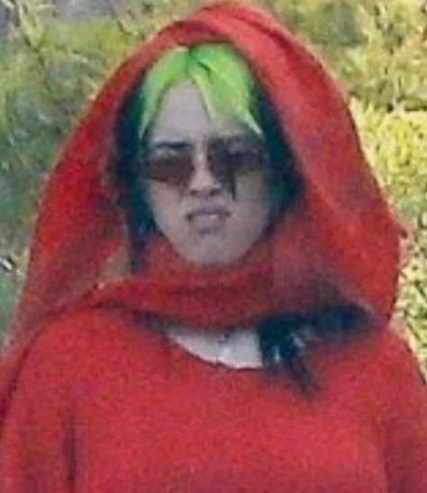 Green Hair, Billie Eilish, Apple Music, A Woman, Memes, Music, Green, Red, Hair