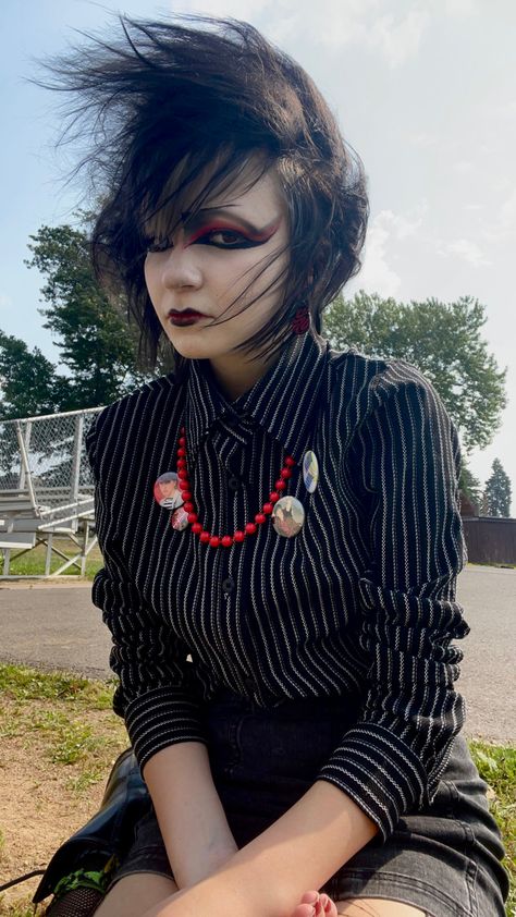 vampirem0vie on ig New Wave 80s Aesthetic, 80s Alt Fashion, 80s Vampire Aesthetic, New Romantic Makeup, 80s Goth Outfits, New Wave Outfits, New Wave Fashion 80s, 80s Trad Goth, 80s New Wave Fashion